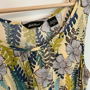 Flowy floral and fern pattern summer dress